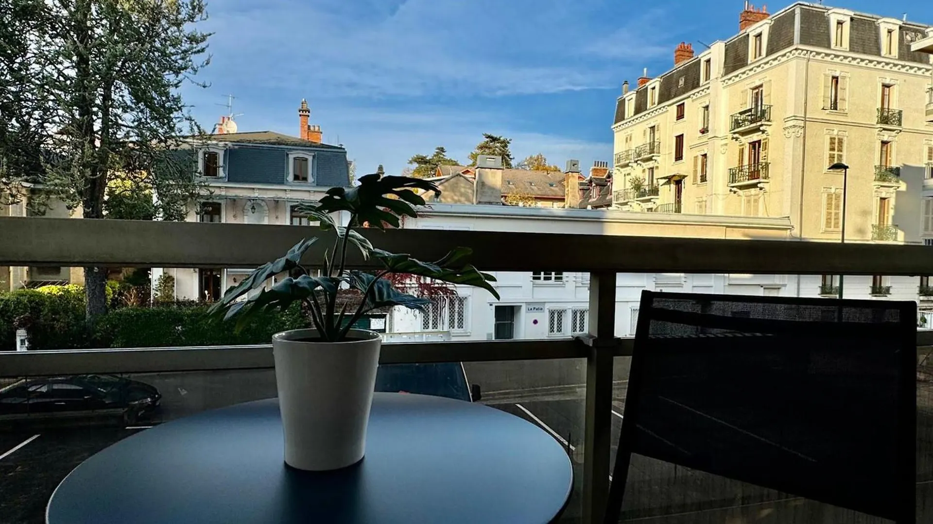 アパート T1 Bis Spacieux Et Calme Avec Balcon, Animaux Acceptes ! - Fr-1-555-103 エクスレバン フランス
